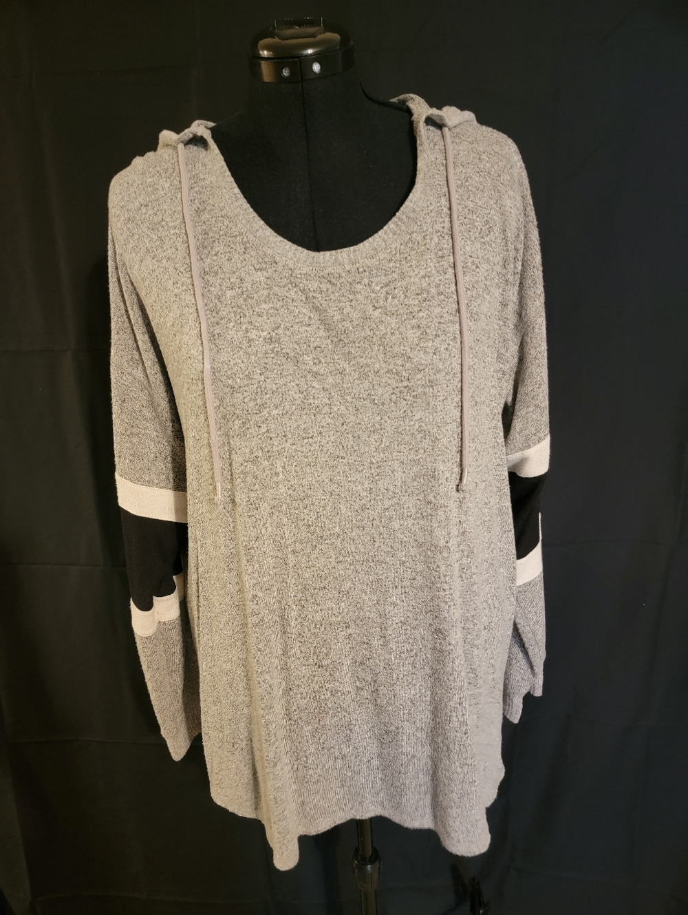 Maurices Light Gray Hooded Pullover with Black & White Sleeve Stripes